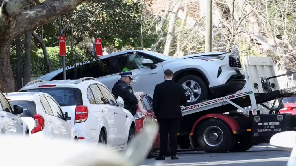 Lenker rast mit Auto in russisches Konsulat in Sydney